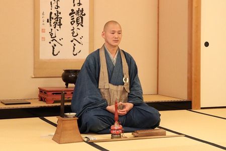 Kyoto Private Zen Meditation with a Monk & Gion Walking Tour