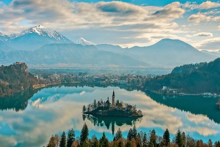 Ljubljana and Bled Lake - small group - day tour from Zagreb