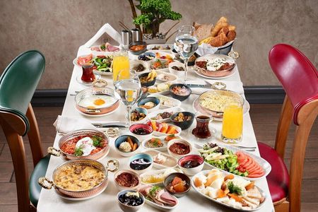 Breakfast Tour on the Bosphorus by Boat