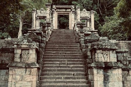 Sri Lanka at a Glance - 10 Days - All In One Private Package 