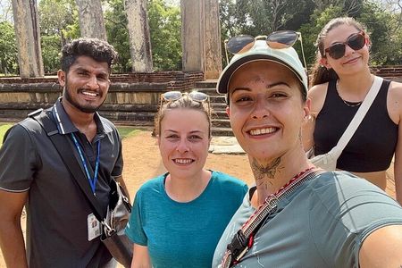 Best of Sri Lanka in 11 Days - Guide, Driver, Vehicle & HB Stays