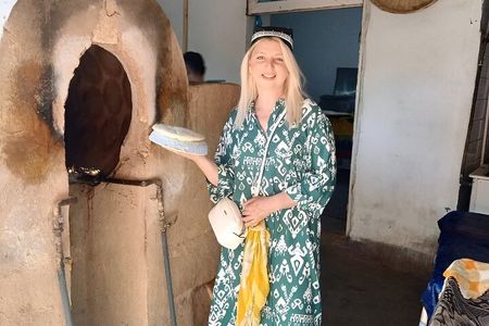 Uzbek Bread Making & Chorsu Bazaar