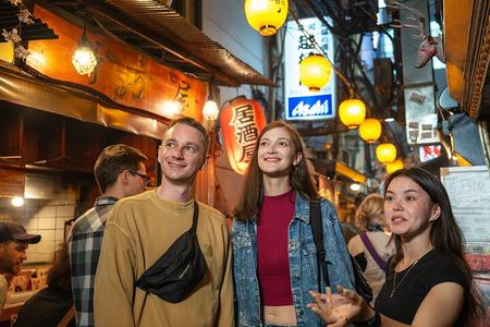 Shinjuku: Food Tour – 15 Dishes & 3 Drinks at 4 Eateries