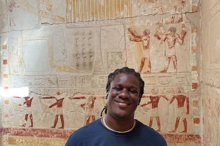 Private Tour Giza Pyramids, Sphinx, Saqqara & Memphis from Cairo