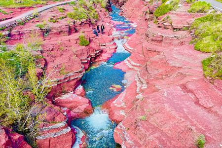 Best Tour to Waterton National Park Nature, History and Wonders