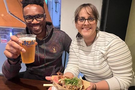 Osaka Night Bar Hopping with Beer and Bites