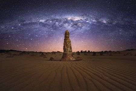 Pinnacles Desert Sunset and Stargazing Adventure Tour