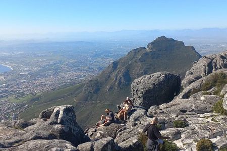Table Mountain Tour with Cable Car Tickets and Transfers