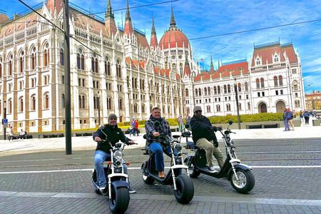 Monster Bike Sightseeing Tour – City Budapest on Electric Rollers
