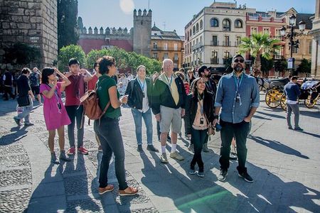 Seville Small Group Tour: Alcazar, Cathedral & Giralda