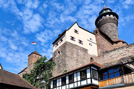 Nuremberg Castle and Old Town Tour incl. tickets and beer tasting