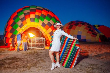 Balloon flight + Breakfast + Pyramids + Transportation