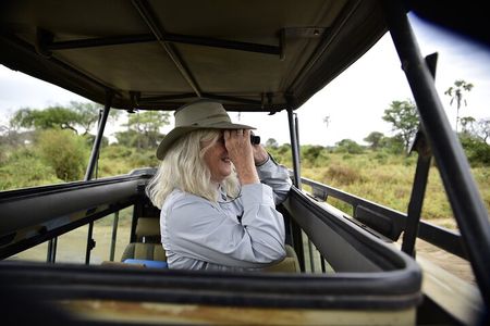 Epic 1 Day Trip to Ngorongoro Crater with Expert Safari Guide