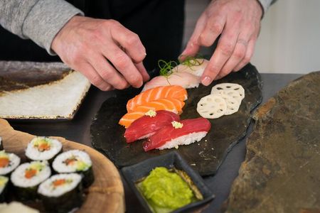 Sushi Making Class in Osaka With Matcha Dessert