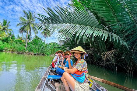'Cost-Saving' Cu Chi Tunnels & Mekong Delta 1-Day Tour