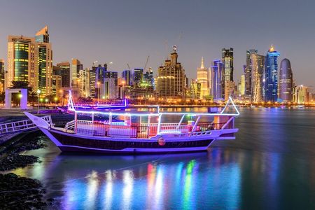Doha: Evening Dhow Cruise with Box Park, Corniche & Pearl