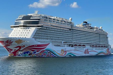 Mykonos Private 4 Hours Van & Walk - Free Port Pick-up