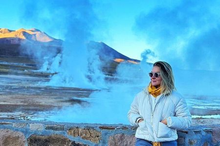 Sunrise in the Geysers of the Tatio Andes trip