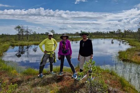 Bog-shoe Hiking Tour