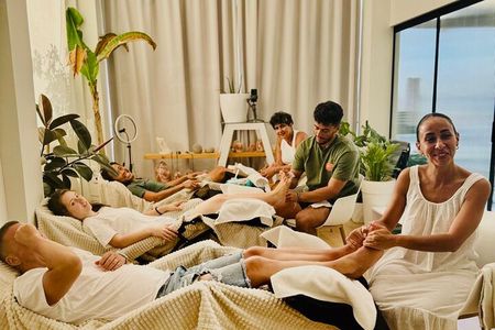  Feet and Fun Couple's Foot Massage Experience