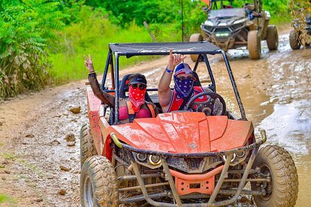 Punta Cana Buggy Adventure Playa Macao and Dune with Safari.