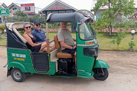 Guided Tuk Tuk Tour of Colombo 