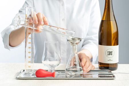 Kyoto: Sake Blending and Tasting Experience 