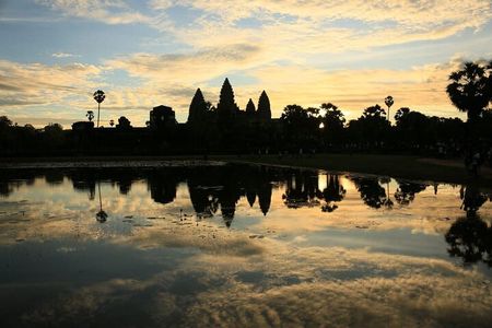 Siem Reap Full Day Angkor Wat with Apsara Dance Dinner