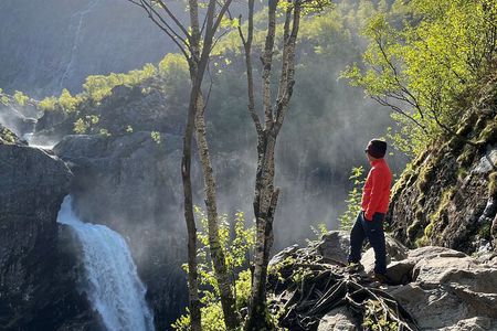 Stavanger Day Trip: Nature, Culture & Food