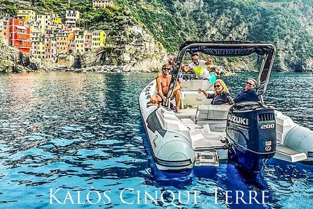 Cinque Terre wonders Boat Tour