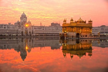Amritsar: Golden Temples & Historic Sites Tour