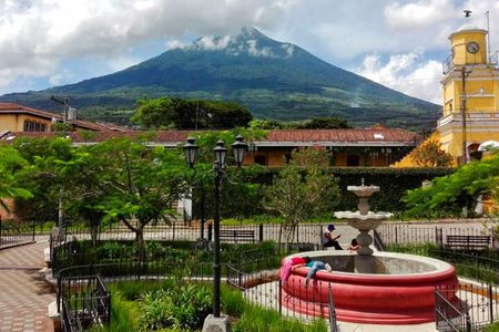  Explore the villages around Antigua Guatemala.