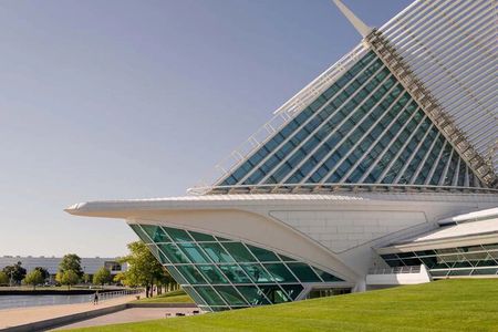 Romantic Milwaukee Walking Tour