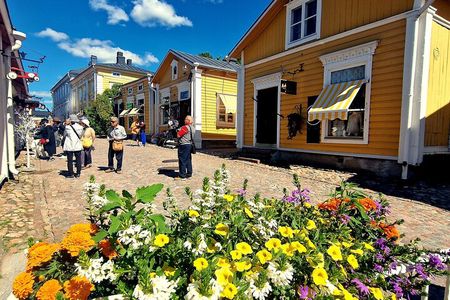 Helsinki Private Tour Medieval Porvoo****