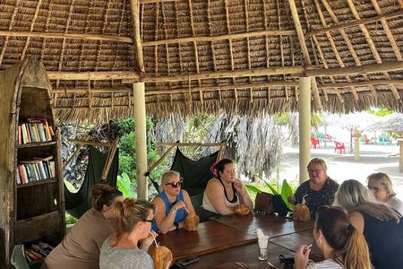 Dar es Salaam: Beach Day Tour with Resort Access
