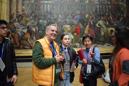 Louvre Museum Small Group Guided Tour with Pre-Booked Tickets