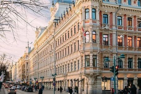VIP Highlights Helsinki Sightseeing Private Service