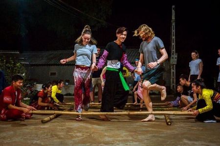 2 Days 1 Night Discovery Mai Chau Hidden Valley Classic Tour 