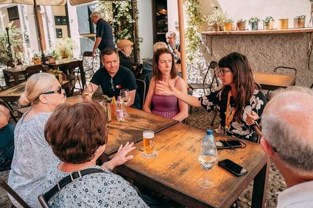 Verona All in one: Food Walking Tour, Lunch & Wine