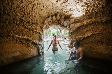 Peninsula Hot Springs Spa Experience and Express Transfer Shuttle