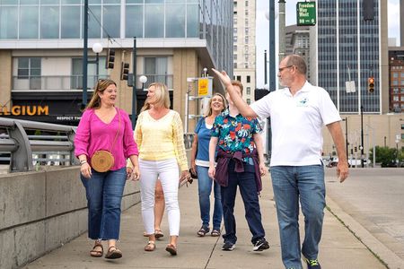 Cincinnati Private Streetcar Food Tour 