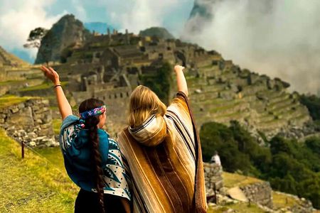 2-Day Machu Picchu Tour from Cusco with Train & Guided Visit