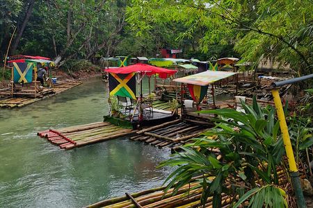 Ocho Rios Scenic, Shopping and Lunch Tour