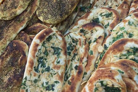 Tel Aviv: Immersive Food Tasting Tour of HaTikva Market