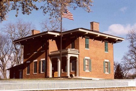 One Day Tour On Galena From Chicago