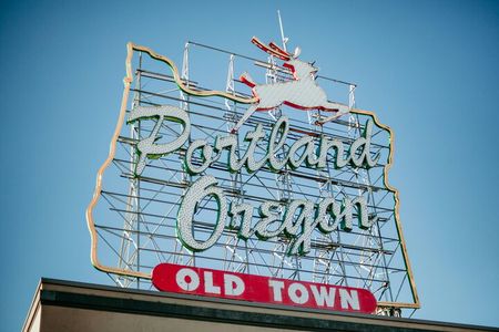 Portland's Top Sights Half Day City Tour