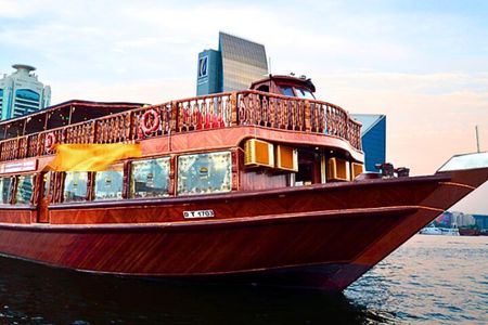 Dhow Cruise Dubai with Buffet Dinner, Dance & Horse Show