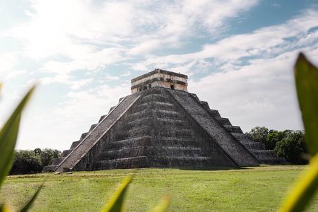 Chichen Itza, Valladolid & Cenote with Transportation from Tulum