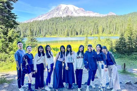 Small Group Mt Rainier National Park Day Tour from Seattle 2CanGo