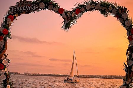 2 hour Catamaran Boat Tour